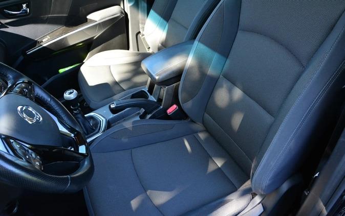 SsangYong Tivoli cena 49000 przebieg: 63000, rok produkcji 2021 z Łobez małe 254